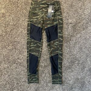 Virus Camo Leggings with Olive and Brown Tones